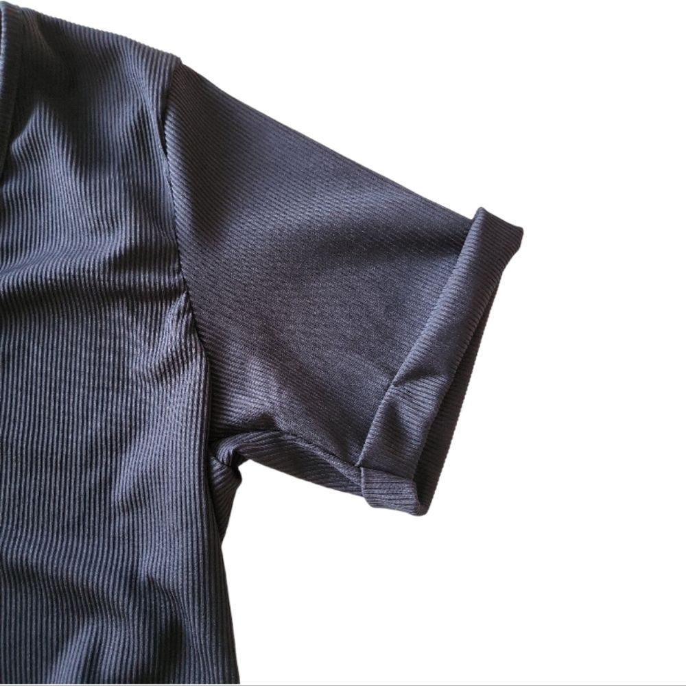 PRETTYLITTLE THING Plus Black‎ Ribbed Plunge Short Sleeve Bodysuit Size 18 NWT - Picture 7 of 11